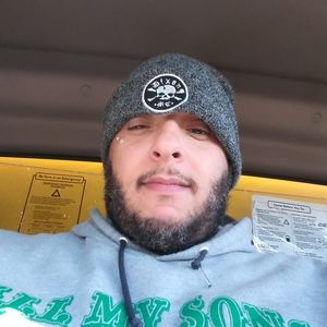 Meet your Posher, Damon